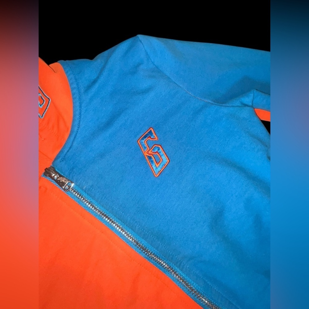 So Real | Gsuwoo Color Block Top in Orange/Blue/Yellow - Picture 9 of 15